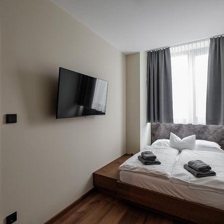 Hotel Alte Post Suedsteiermark Leibnitz Bagian luar foto
