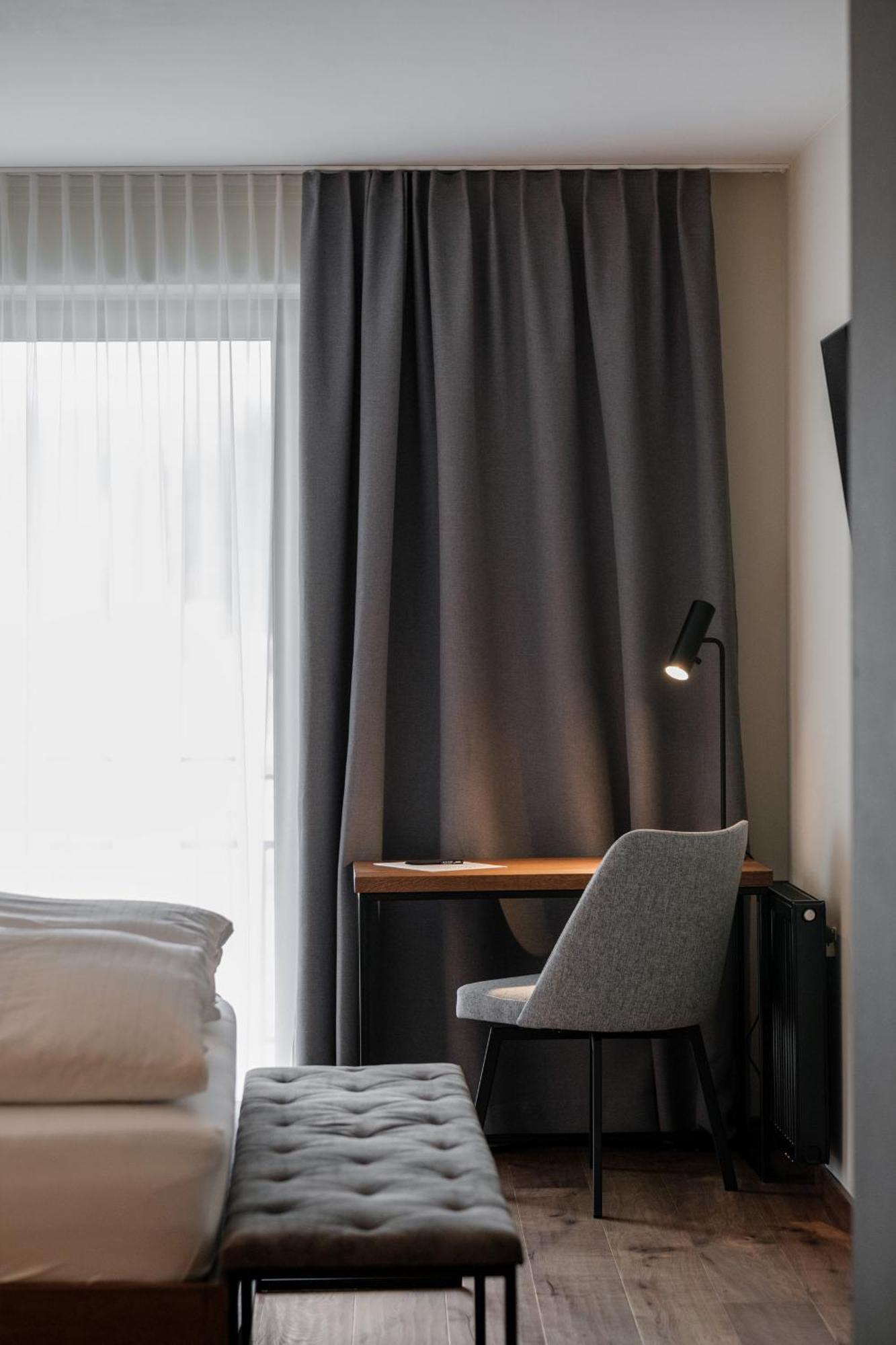 Hotel Alte Post Suedsteiermark Leibnitz Bagian luar foto